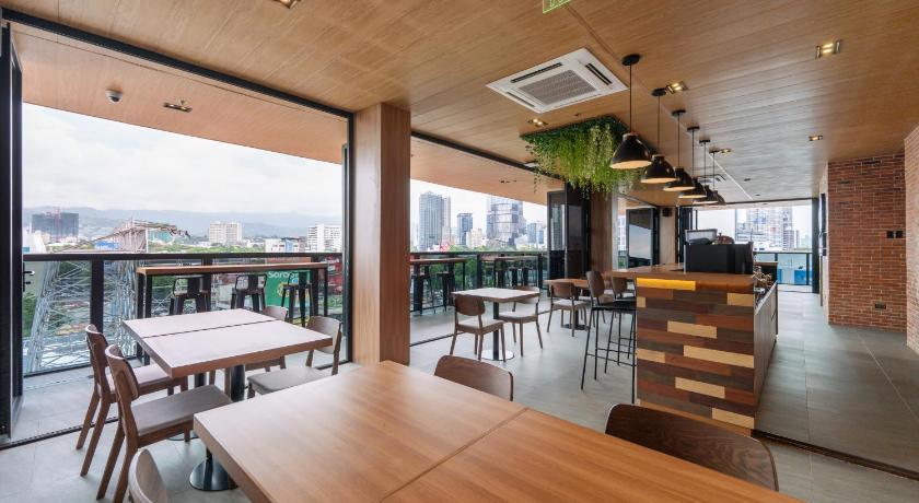 Kokotel Cebu Adira – Cebu City, IL