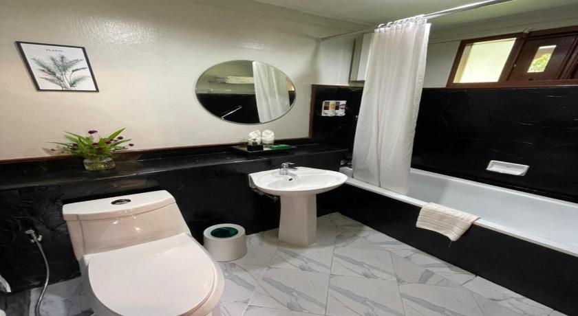 Image of Deluxe Suite 2