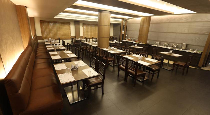 Hotel Abirami Residency - image 14