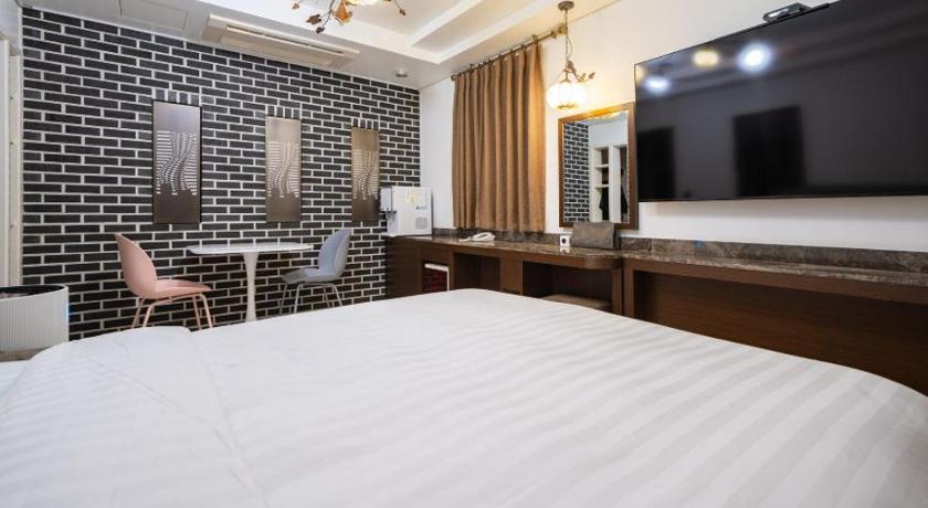 ソウル Yeongdeungpo Ciel Hotel 2つ星 ホテル レストラン