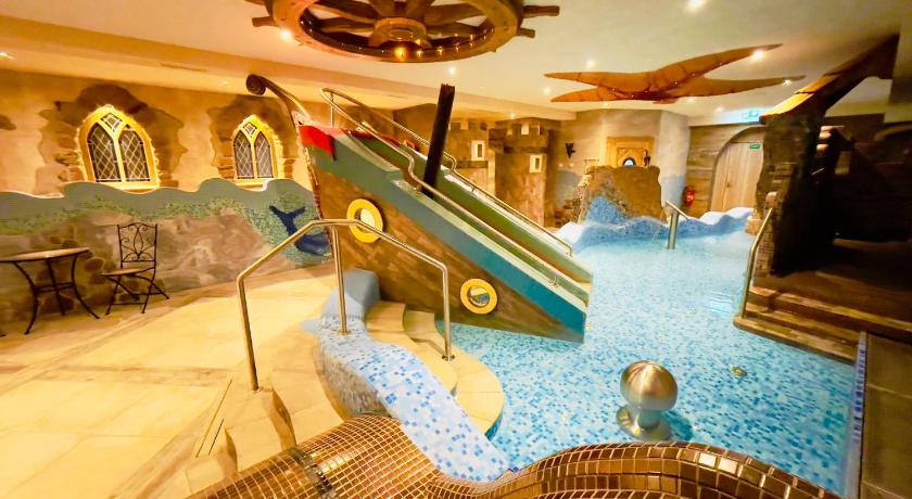 Spa Hotel Podlesi - Walldorf a Pohadkova vesnicka
