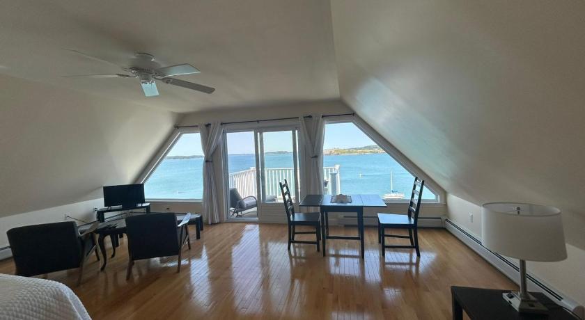 루벡 The Inn on the Wharf 숙소 스위트룸