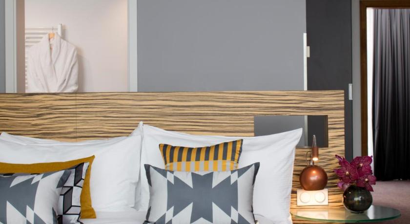artotel berlin mitte by park plaza, powered by Radisson Hotels photo