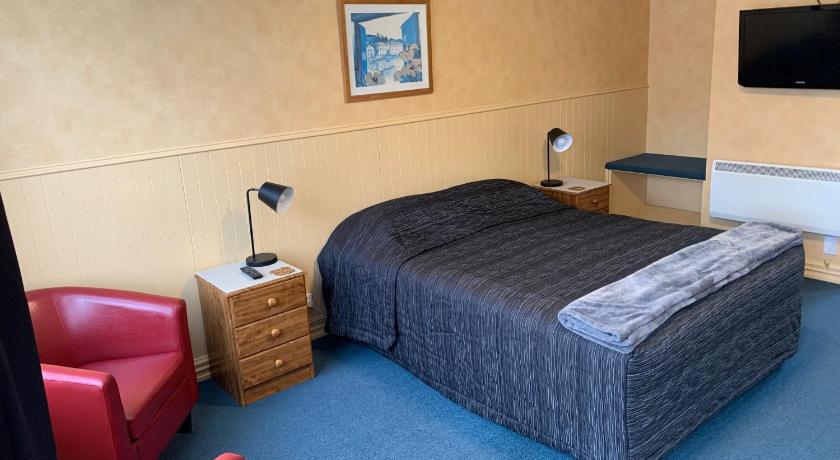 Image of One-Bedroom Apartment 4
