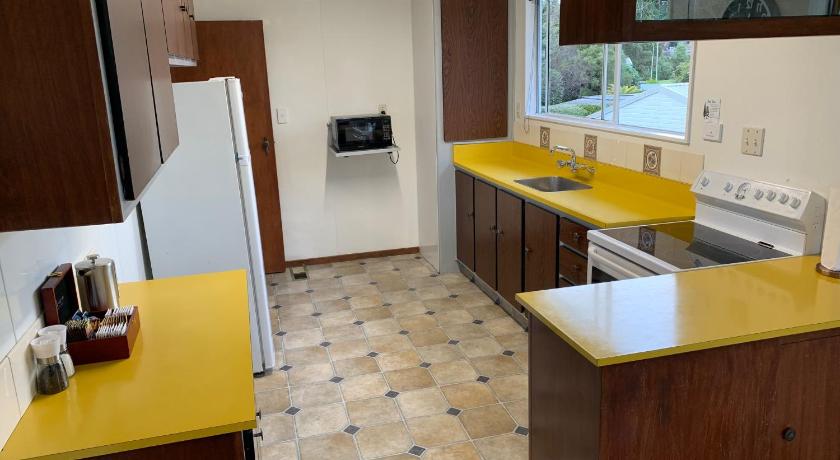 Image of Three-Bedroom Apartment 1