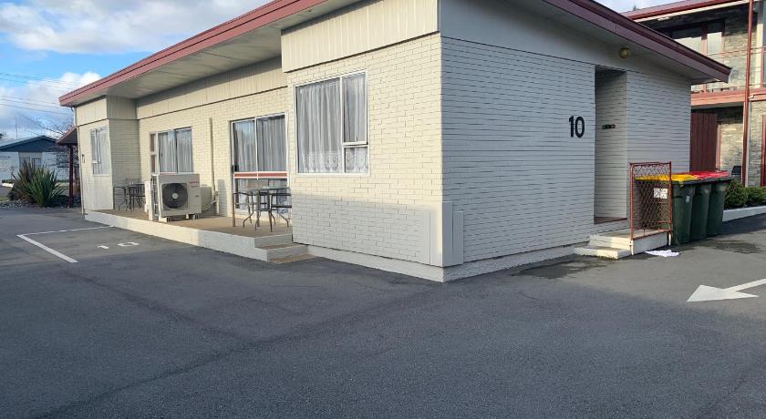 Image of Two-Bedroom Apartment 7
