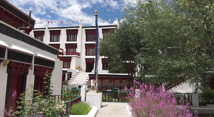 Lharimo Hotel (Leh) Ladakh - image 11