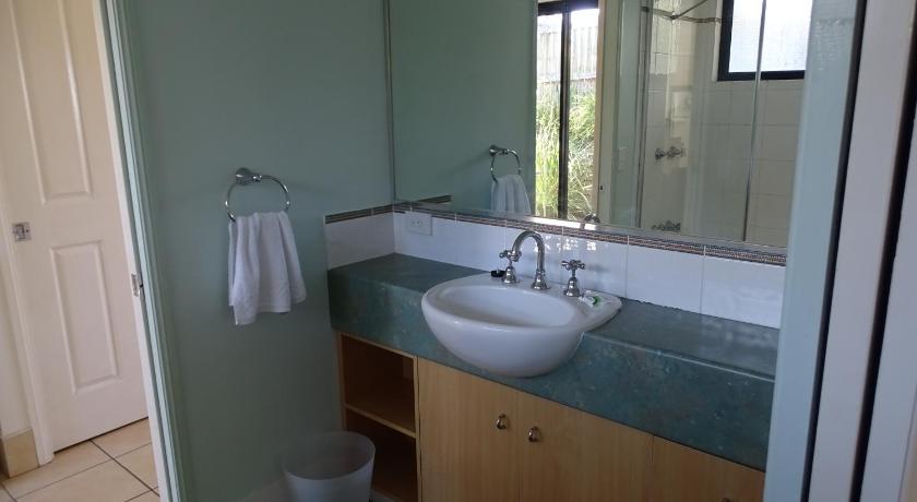 Image of Three-Bedroom Apartment on Roseby Court 2