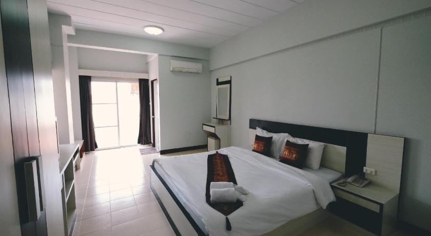 촌부리 สวัสดีแมนชั่น 3つ星 シングルルーム 施設