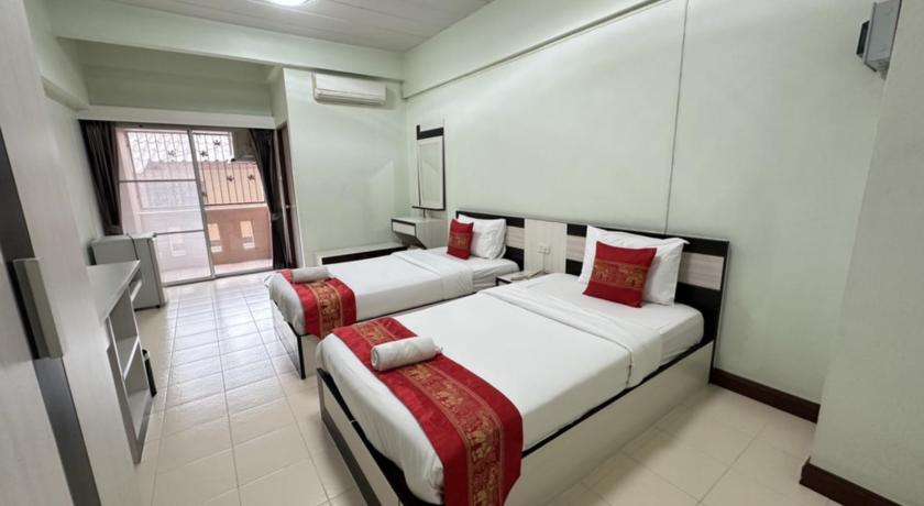 촌부리 สวัสดีแมนชั่น 3つ星 シングルルーム 眺望