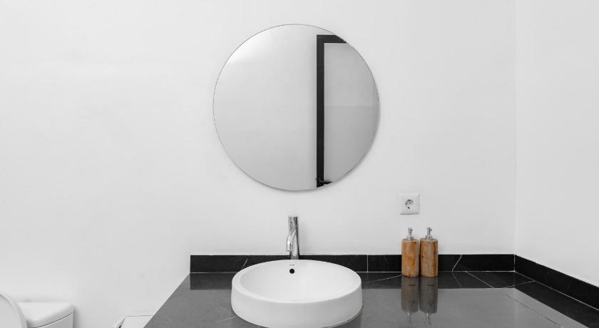 Vande Guest House - image 30