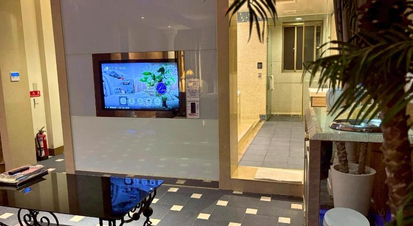 Image of Queen Room with Bath(Check-in after 18:00) 7
