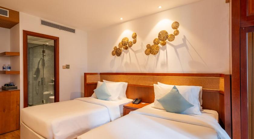 Image of Executive Twin Room 5