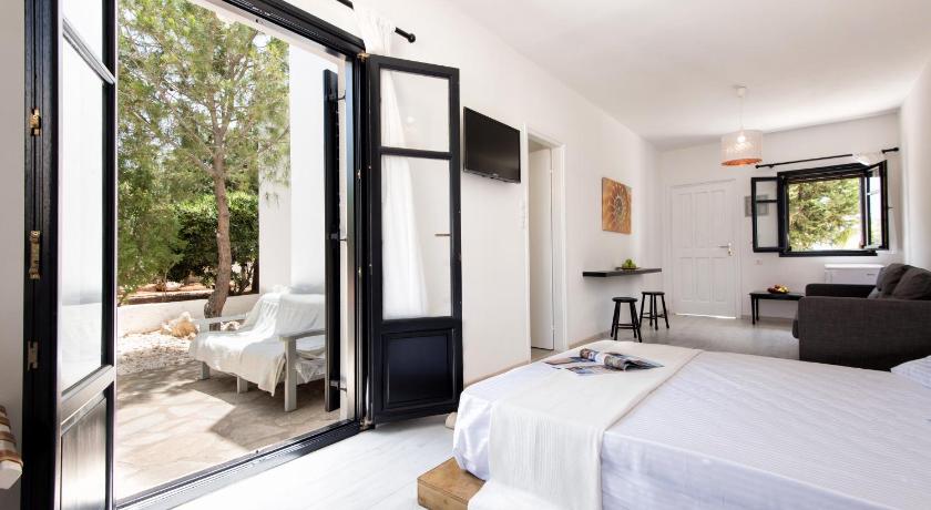 Villa Pela photo