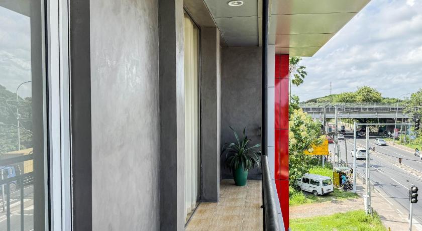 Gondolas Hotel Stay - image 2