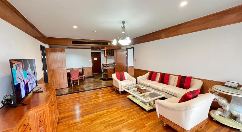 Image of Quadruple Room with Balcony 6
