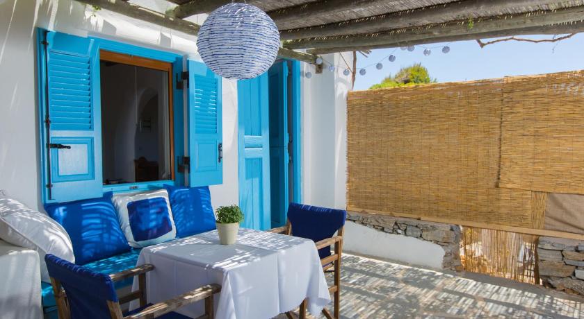 spitakia naxos photo