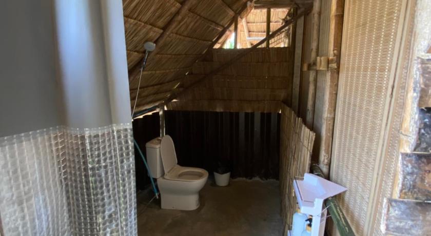 Ratchaburi Royal mountain Hut 3-Star Guesthouse suite