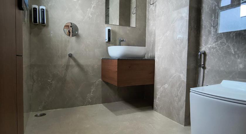 Kynjing Suites - image 49