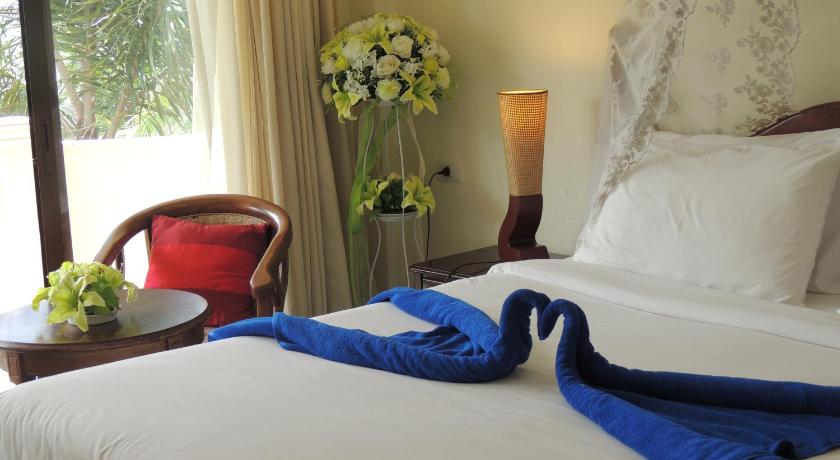 Image of Deluxe Double 5