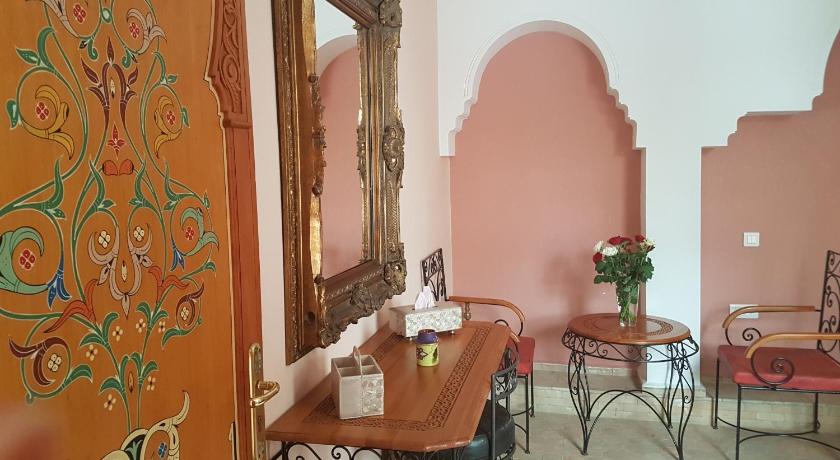 Image of Oum Kaltoum Family Room 11