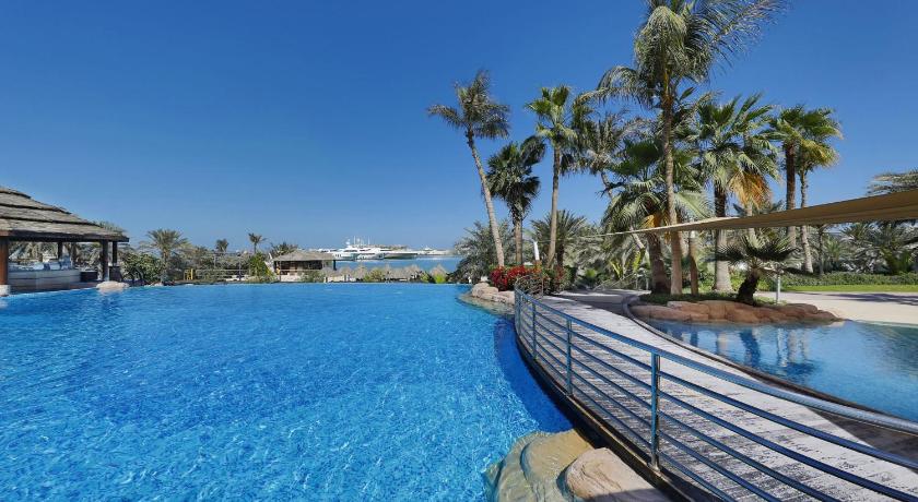 Le Méridien Mina Seyahi Beach Resort & Waterpark - image 11