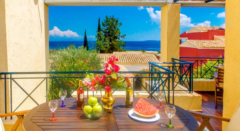 Manto On The Beach Apartments — Hotel in Corfu Island