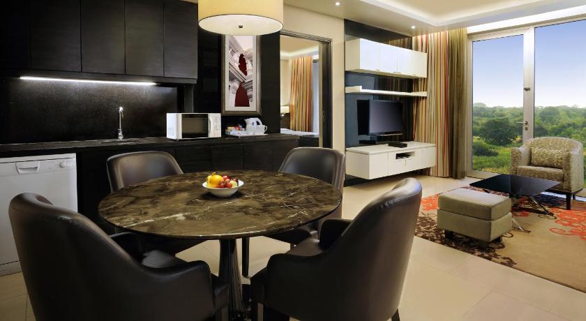 Image of Three Bedroom Suite with Balcony 3