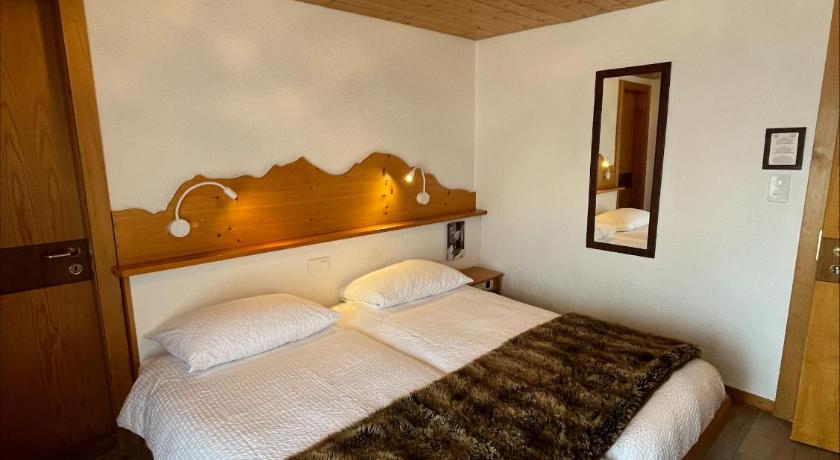 Image of Twin Room 4