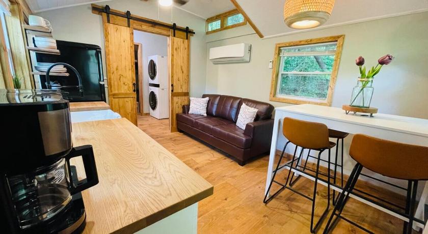 로빈스빌 (NC) Jai Hollow Tiny Home Cottage 2성급 숙소 스위트룸