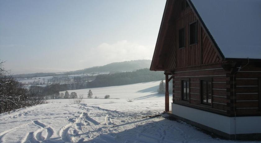 Image of Five-Bedroom Holiday Home 11