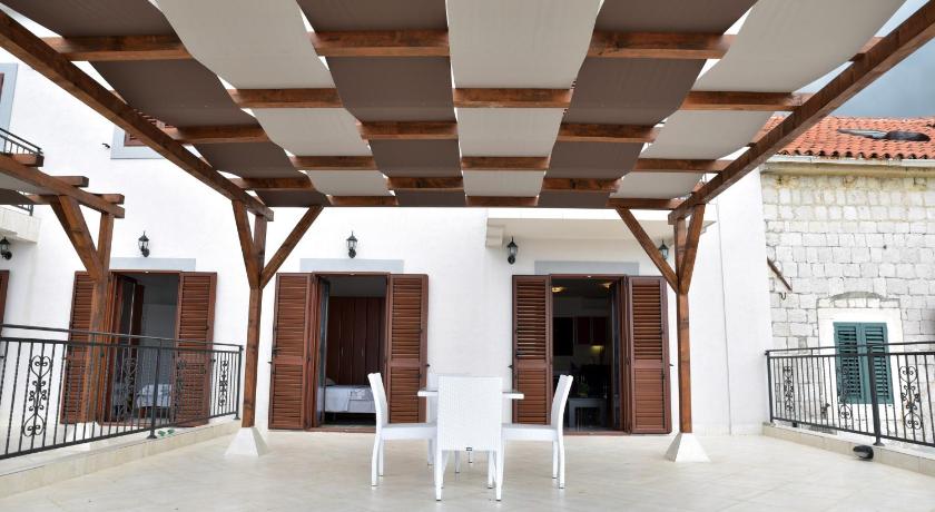 Apartmani Centar Igalo photo