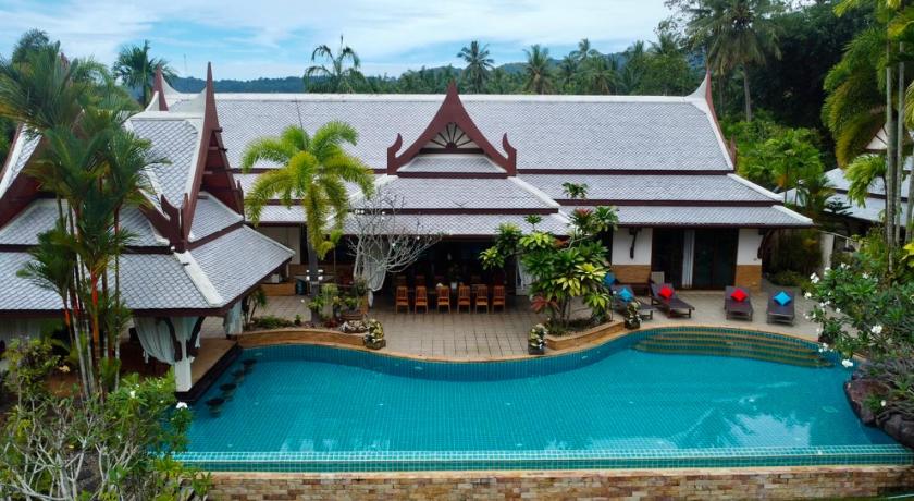 Image of Villa with Private Pool 14