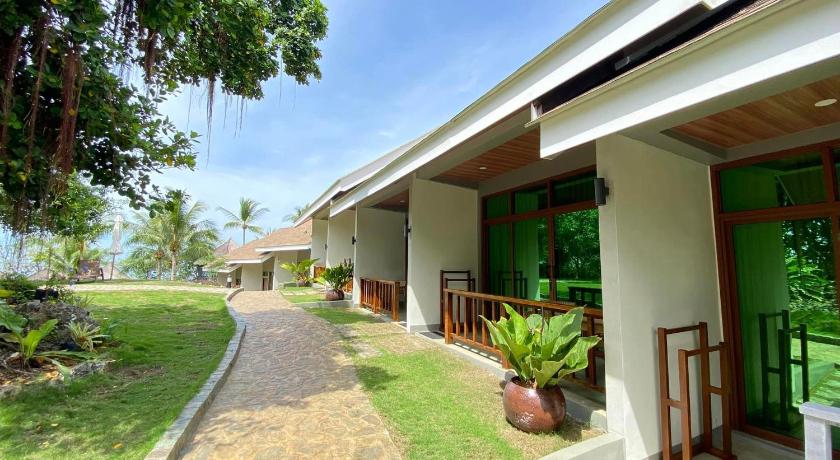 Bugnaw Si-E Beach Resort - image 7