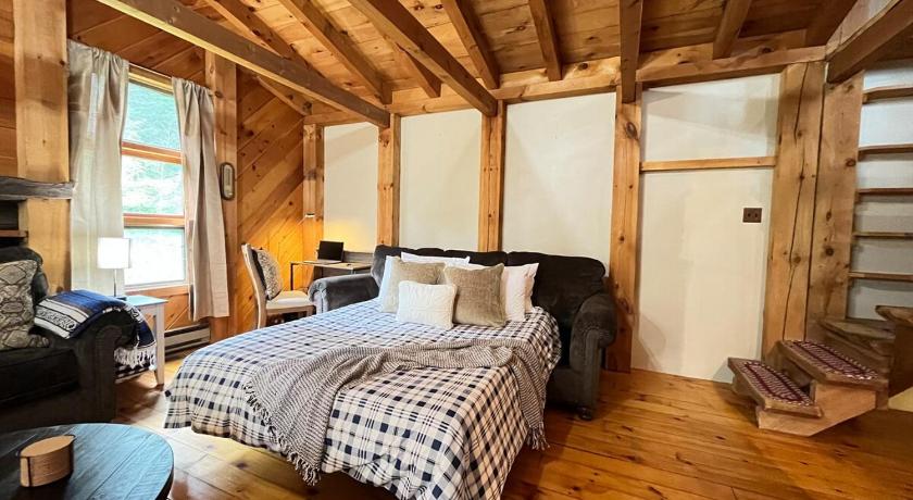 허드슨 폴스 Cozy House 10 Min To Lake George 3성급 숙소 로비