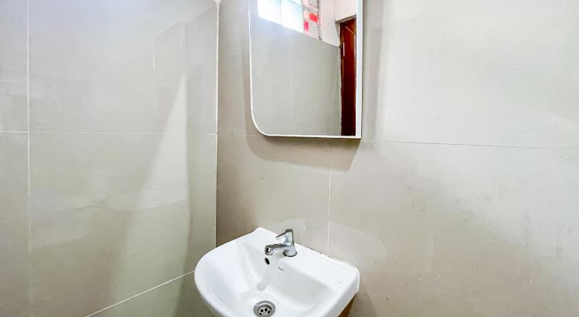 Urbanview Hotel Saikhwan Pantai Sayang Heulang Pameungpeuk Garut by RedDoorz - image 13