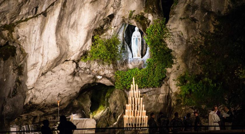 Hotel Atrium Mondial Lourdes