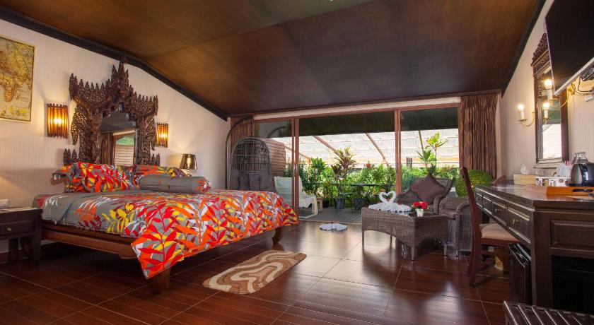 รูปของดีลักซ์ (Deluxe Room) 7