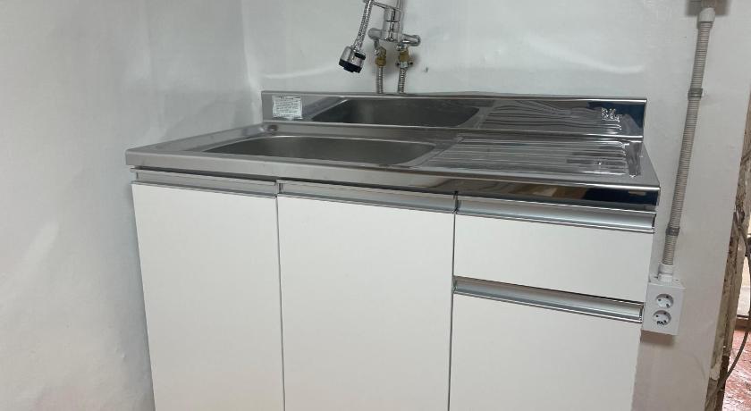 Image of Small Double Room 3