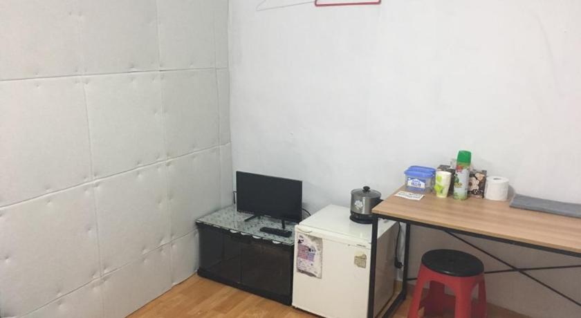 Image of Small Double Room 7
