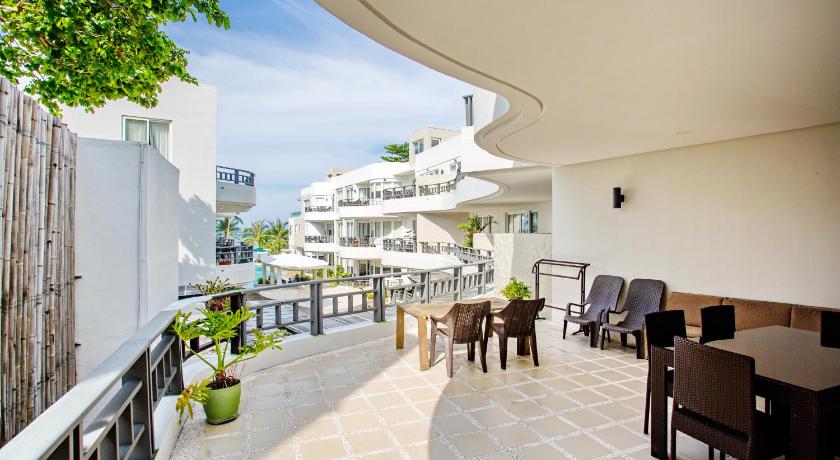 Image of 2 Bedroom Oceanview Executive - Jacuzzi 1