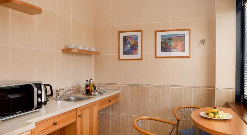 Image of Superior Double or Twin Room 14