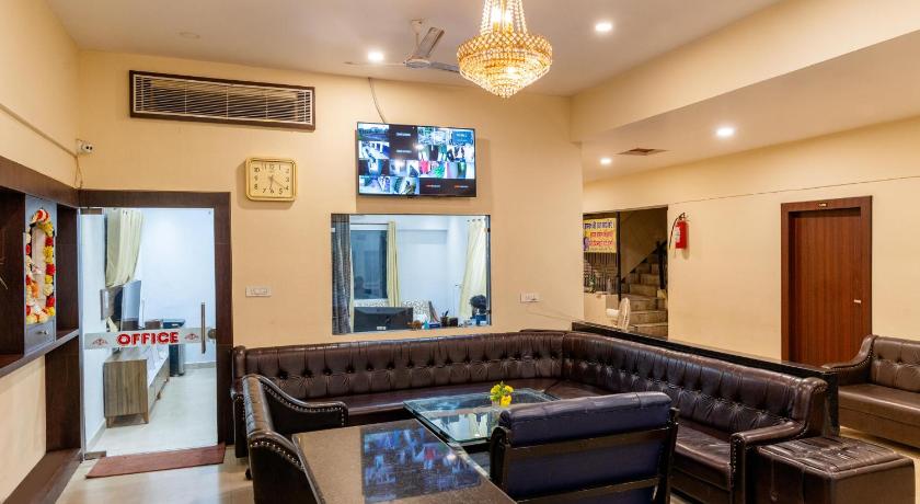 Hotel Amrit Vatika