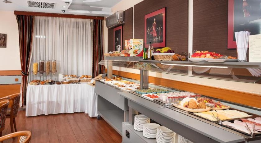 Image of Deluxe Double or Twin Room 14