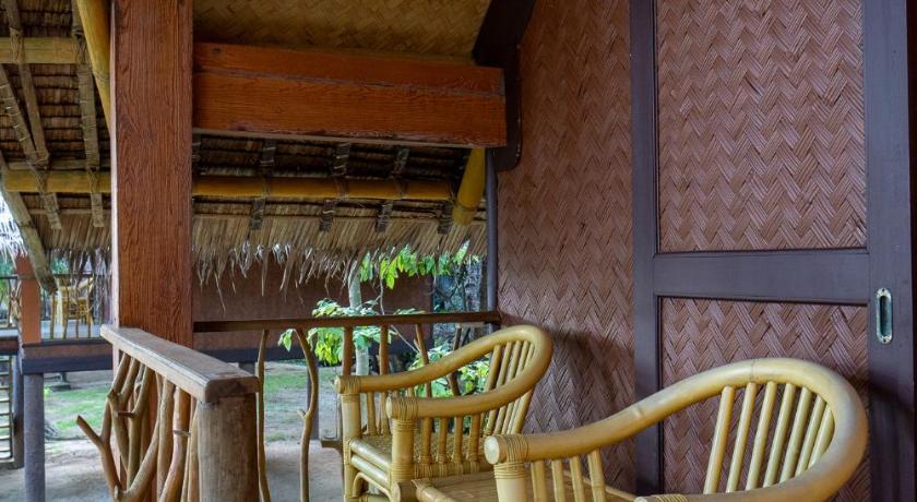 Image of Hillside Chalet 10