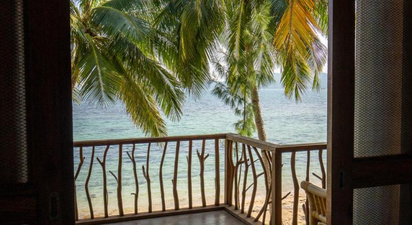 Image of Beachside Chalet 15