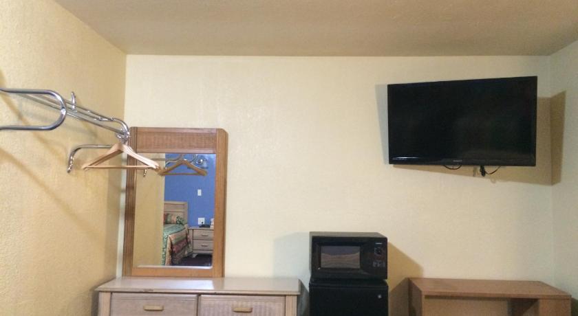 Blarney Inn photo