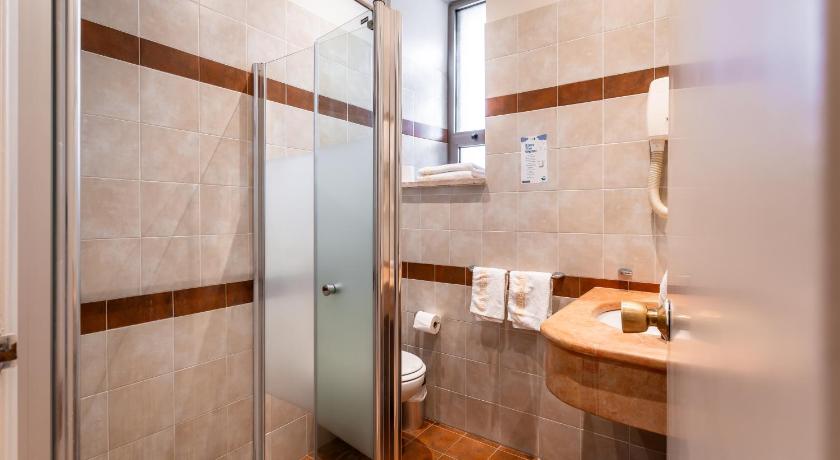 Image of Twin Room with Terrace 8