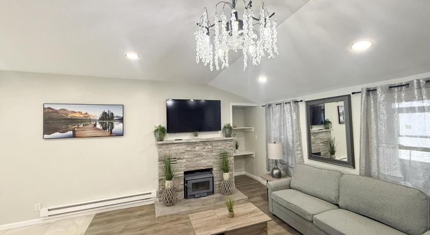 서섹스 (NJ) Lux Lake Neepaulin Frontage & Panoramic Views Home 숙소 객실