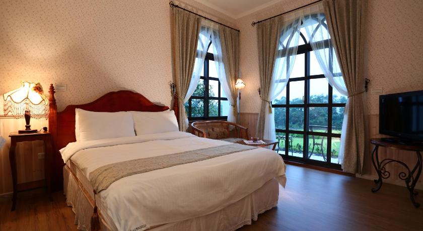 Image of Double Room with Garden View 0